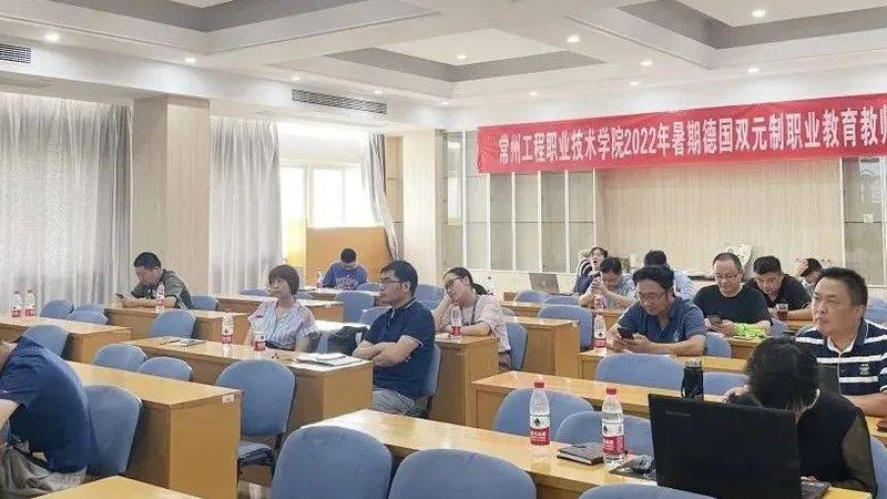 小标题：了解上海考研专业课一对一课程
